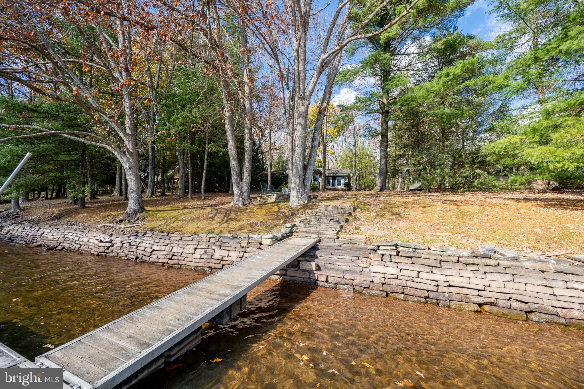 HARVEY PENINSULA - Residential