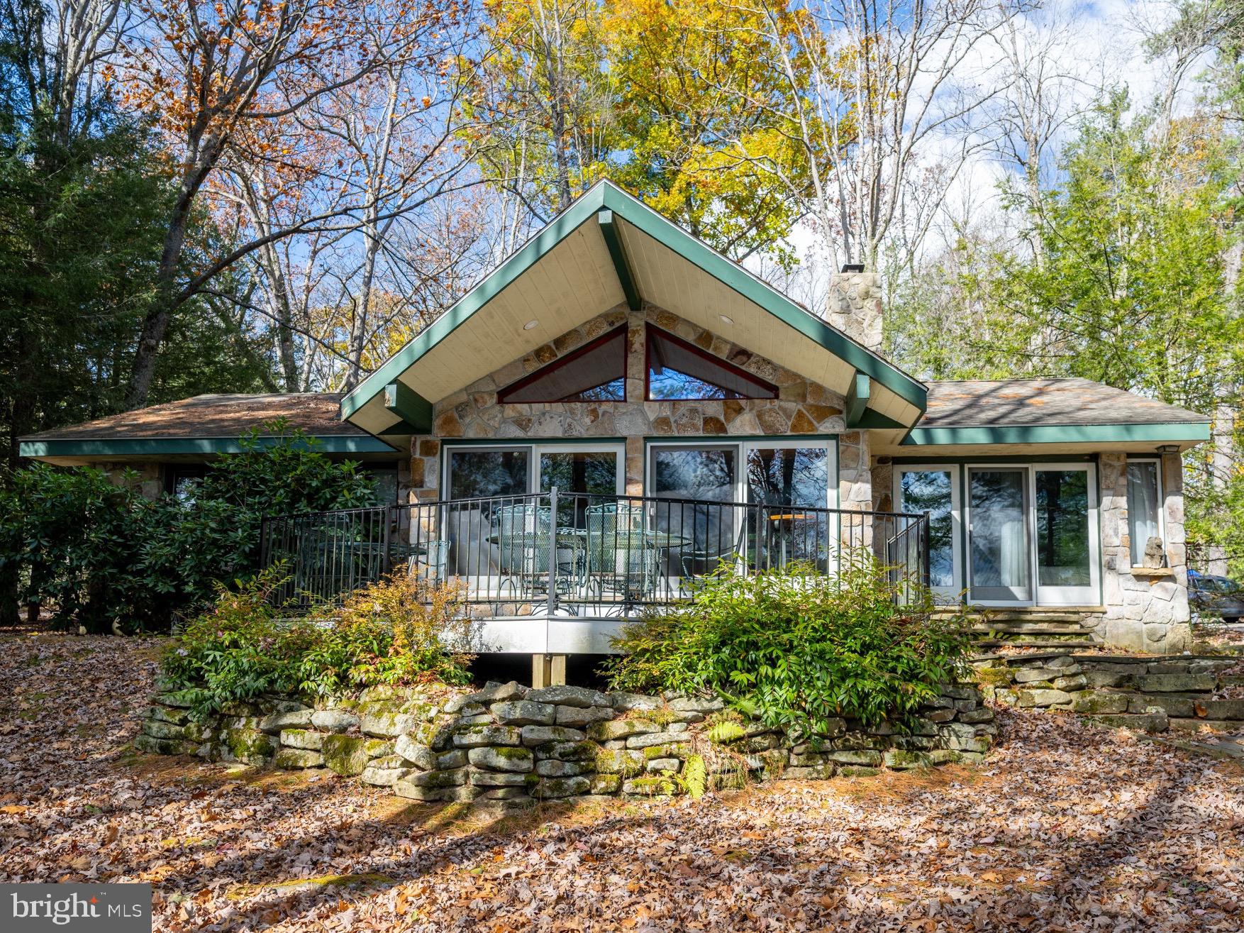 HARVEY PENINSULA - Residential