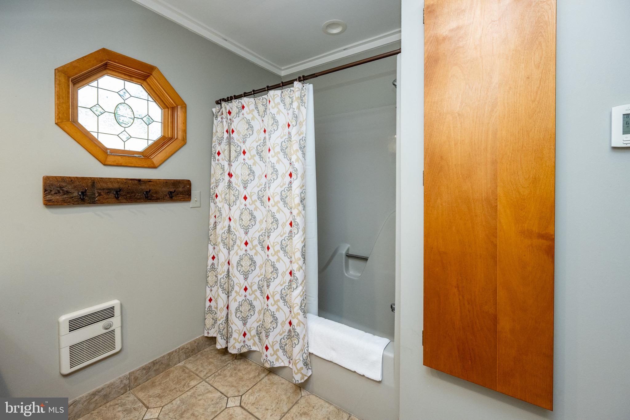 HARVEY PENINSULA - Residential