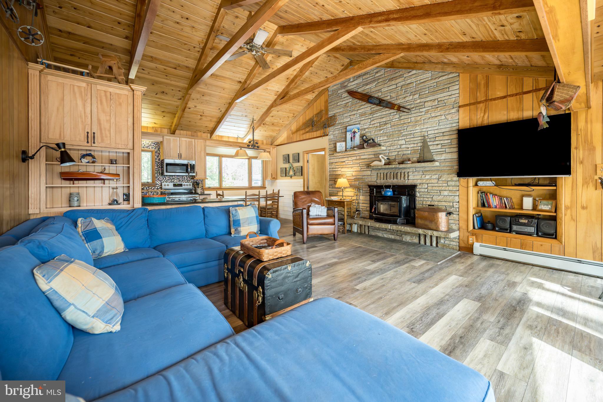 727 HARVEYS PENINSULA ROAD