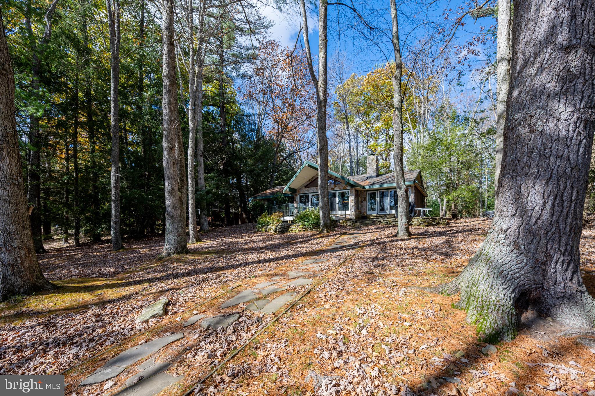 HARVEY PENINSULA - Residential