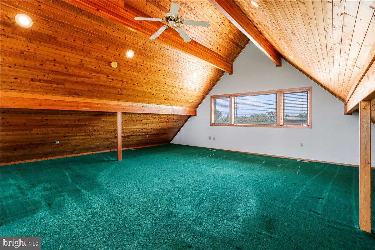 DEERFIELD HIGHLANDS - Residential