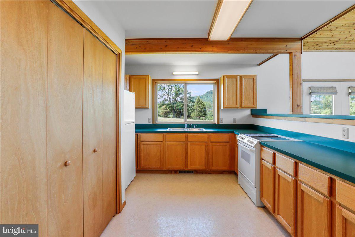 DEERFIELD HIGHLANDS - Residential