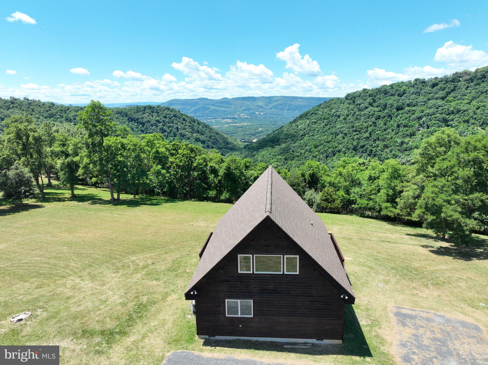DEERFIELD HIGHLANDS - Residential