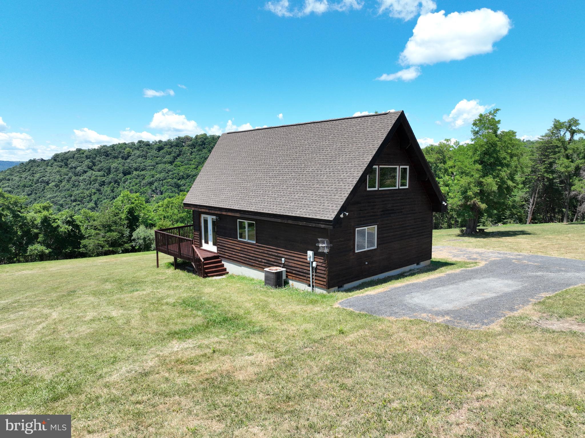 DEERFIELD HIGHLANDS - Residential