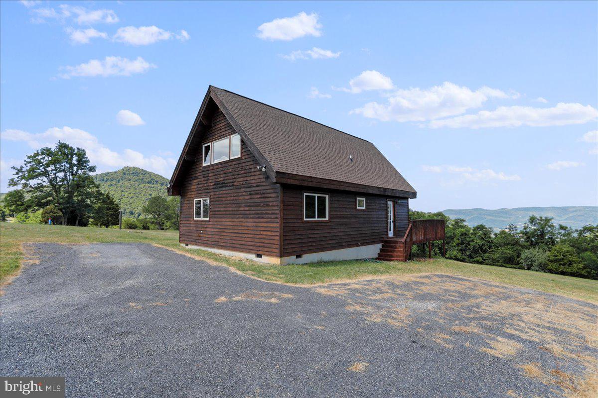 DEERFIELD HIGHLANDS - Residential