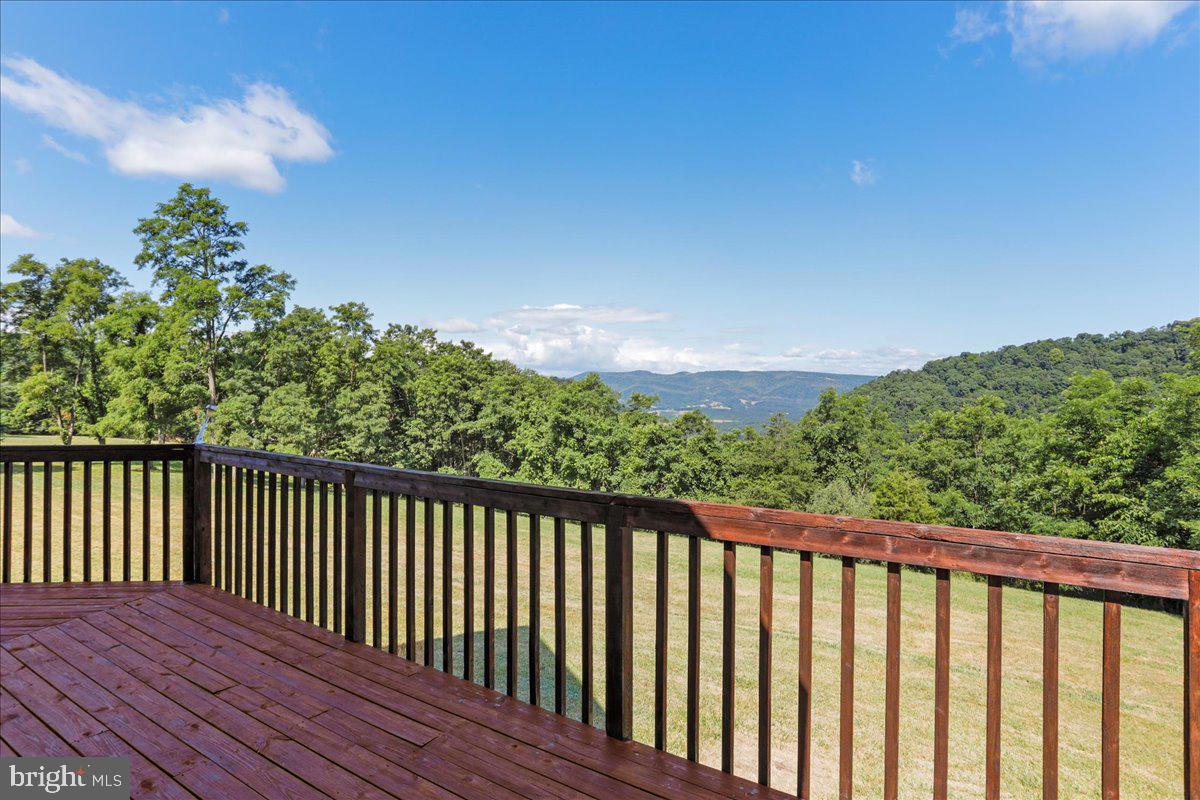 DEERFIELD HIGHLANDS - Residential