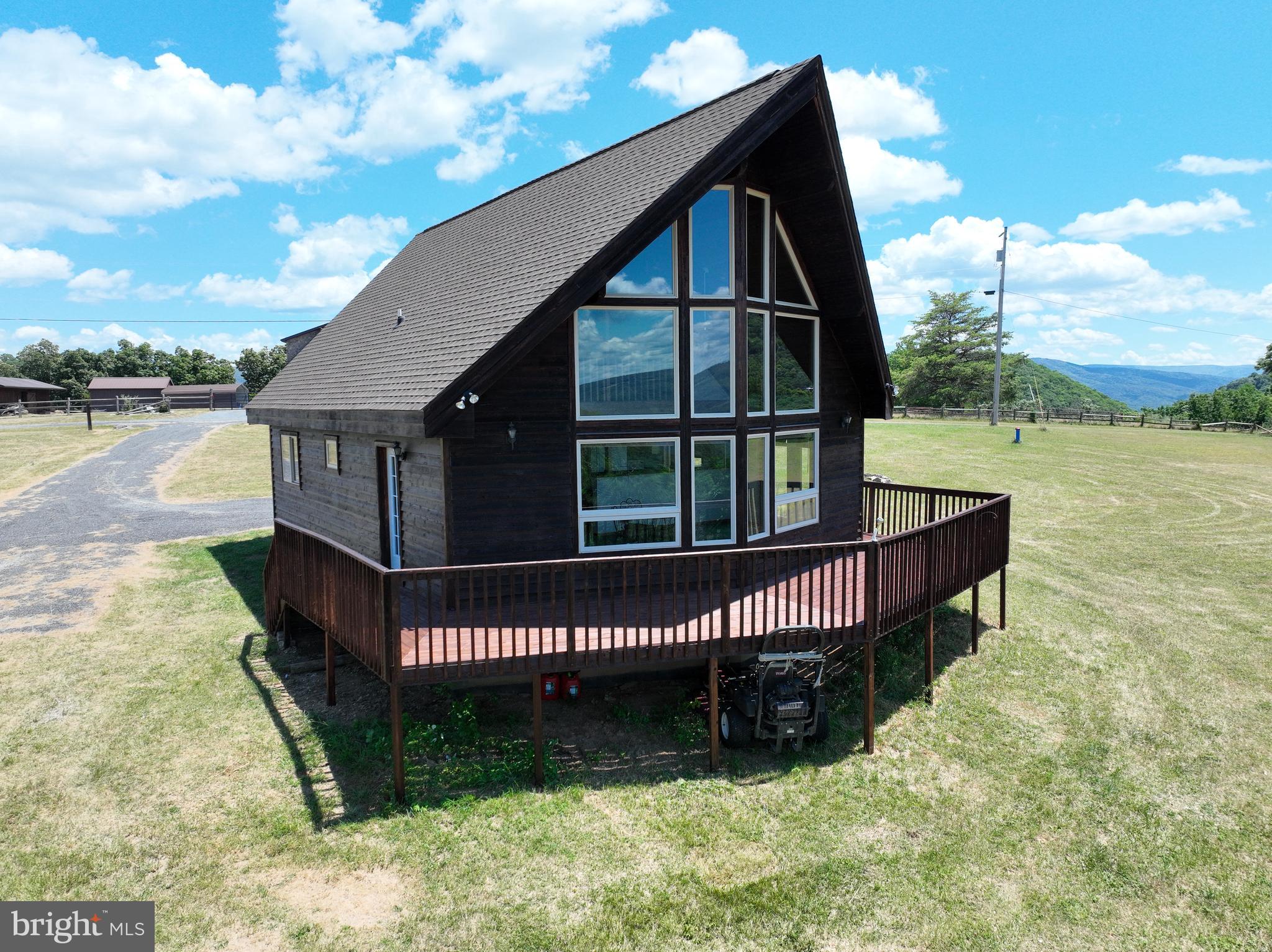 DEERFIELD HIGHLANDS - Residential