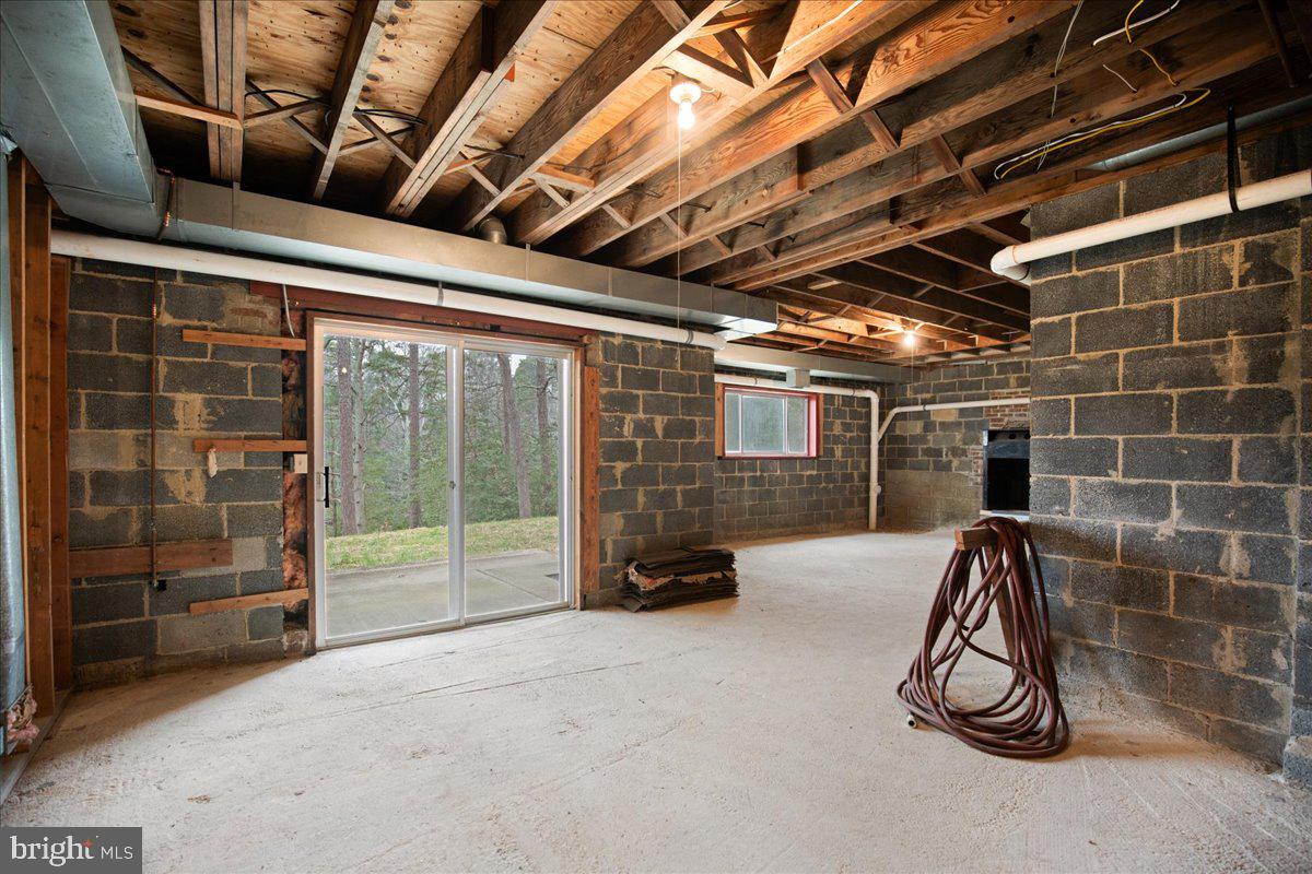 DRUM POINT - Residential