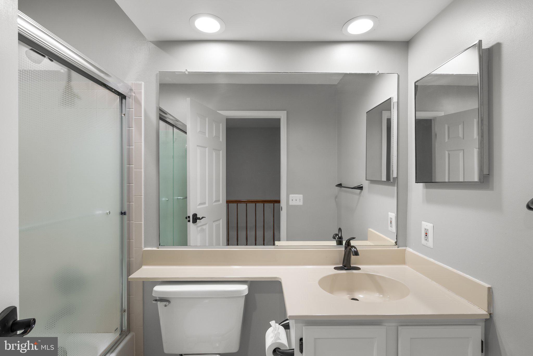 BROOKEVILLE KNOLLS - Residential