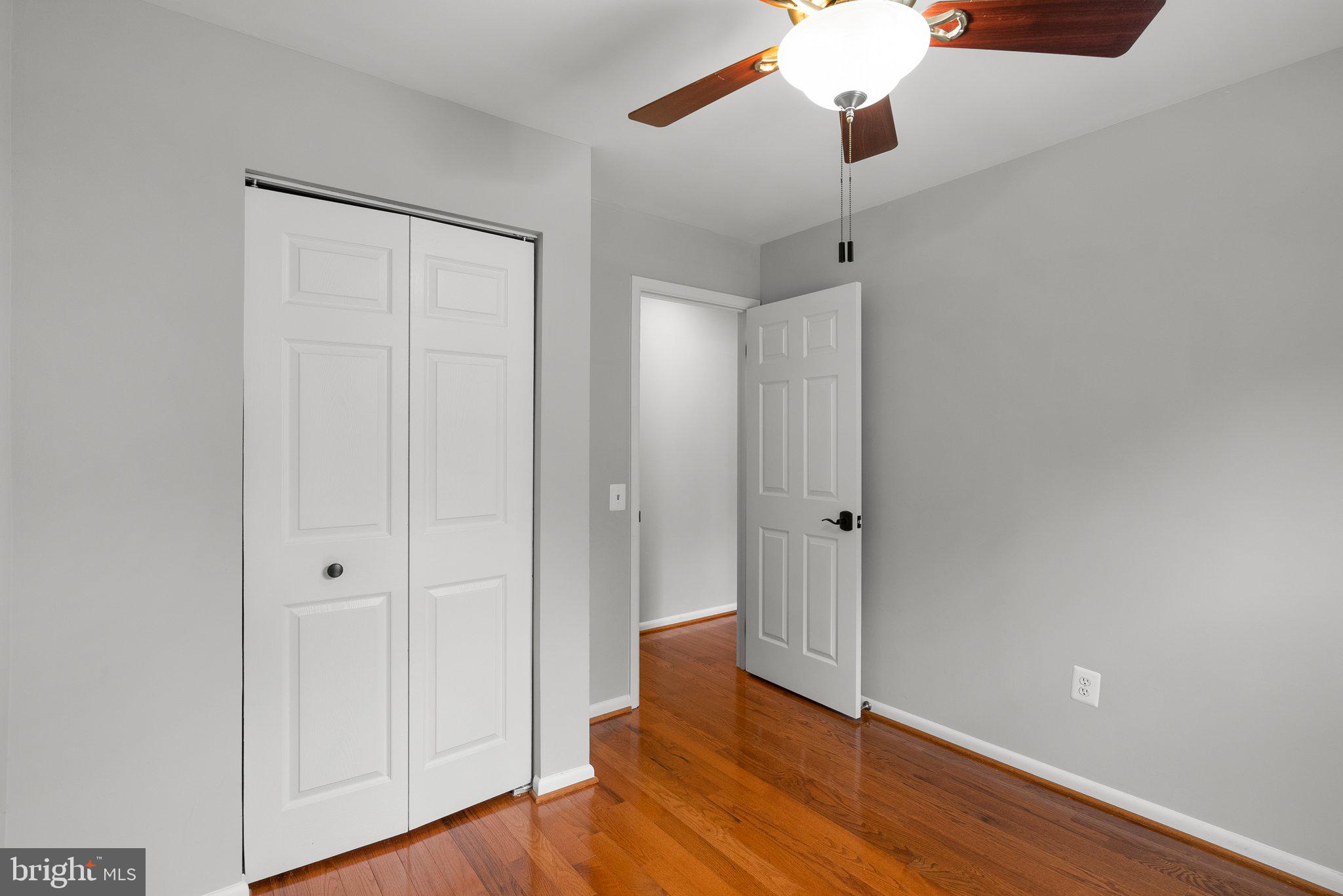 BROOKEVILLE KNOLLS - Residential