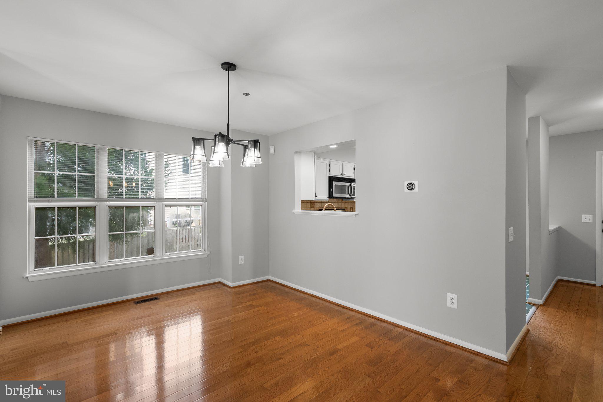 BROOKEVILLE KNOLLS - Residential