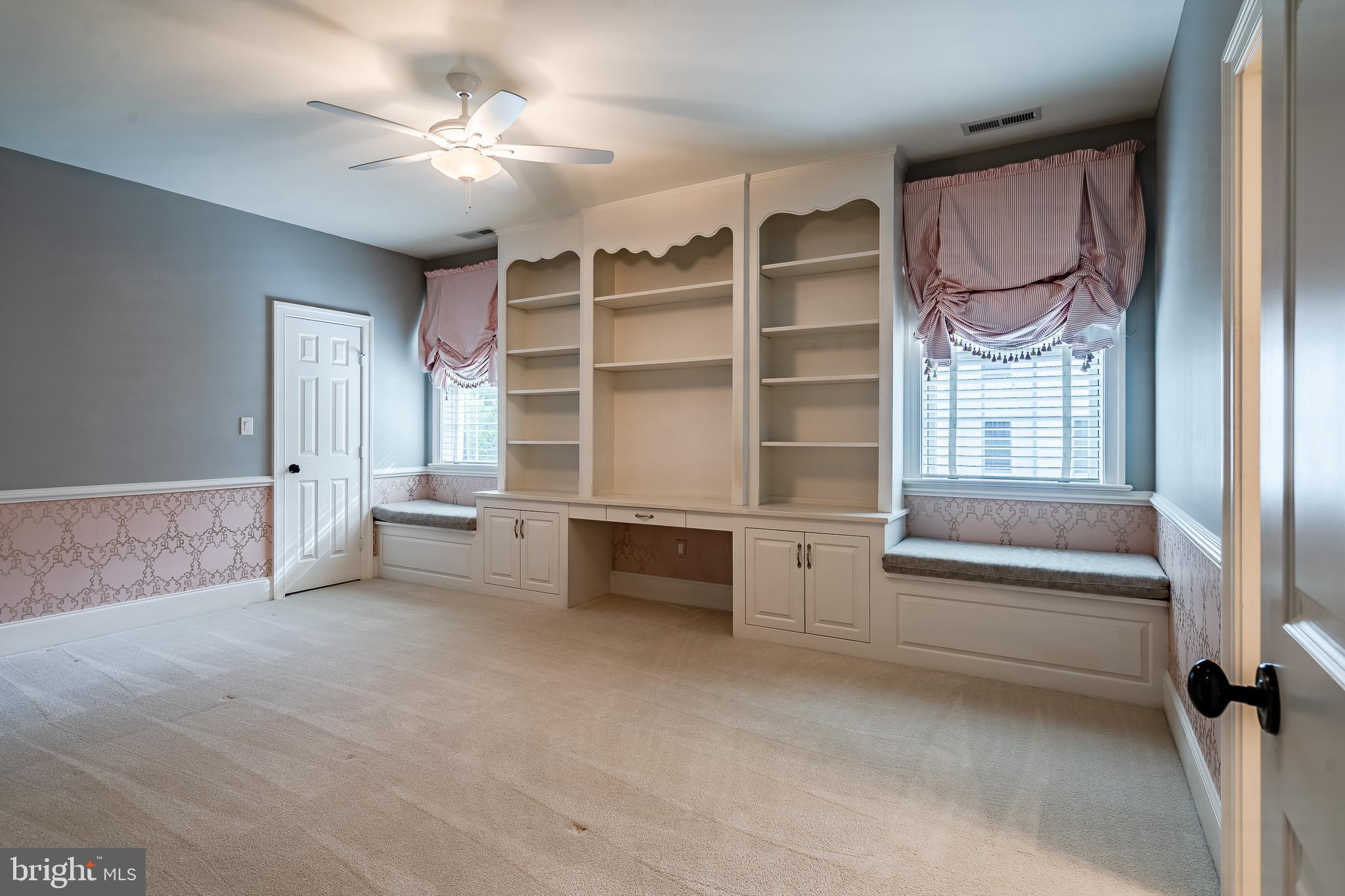 BRICK HOUSE FARM - Residential