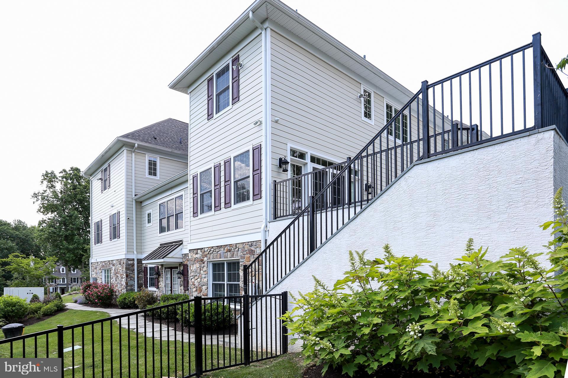 BRICK HOUSE FARM - Residential