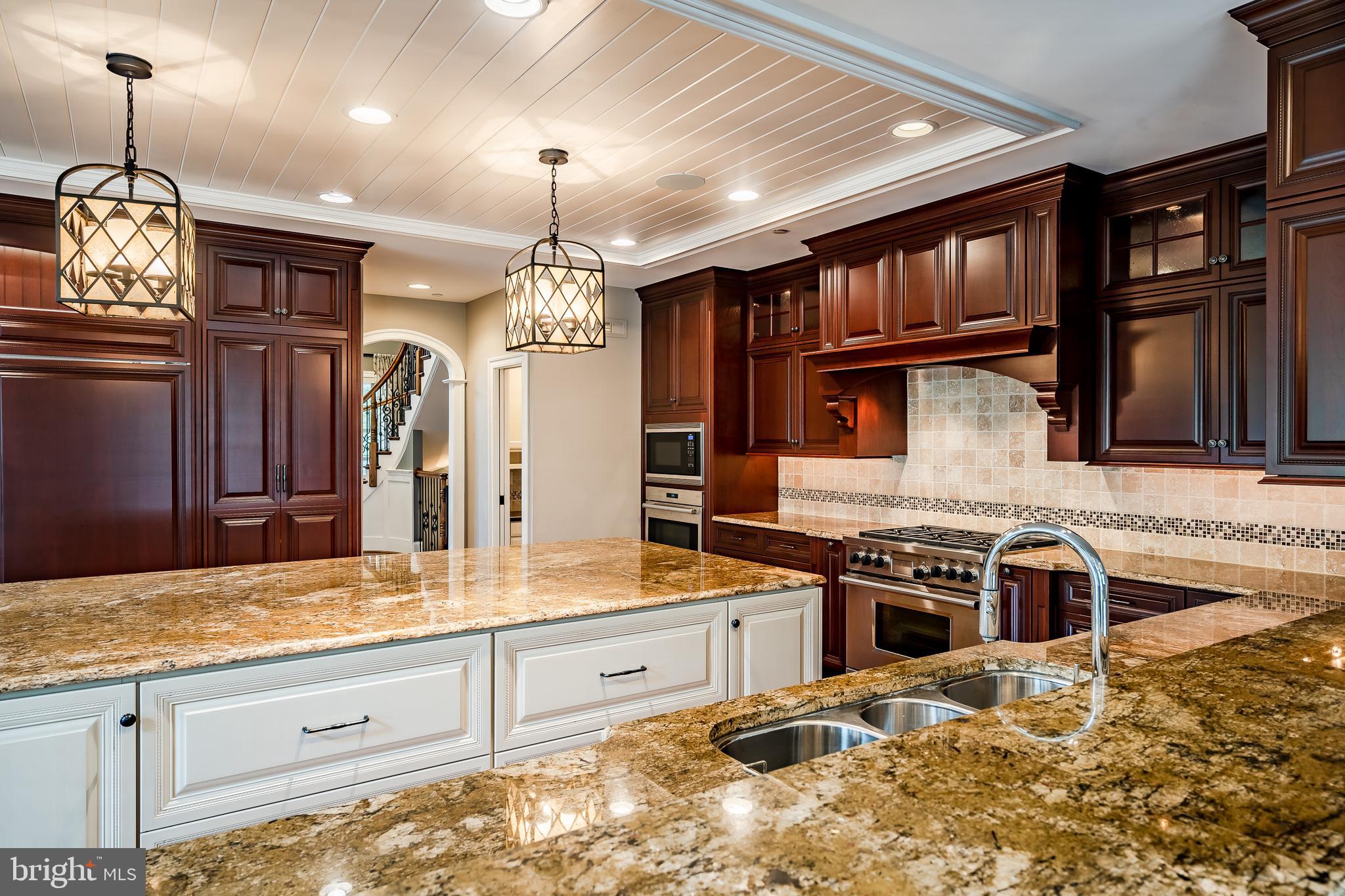 BRICK HOUSE FARM - Residential