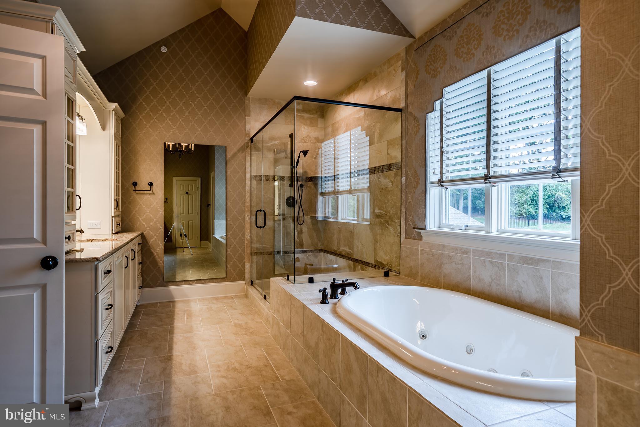 BRICK HOUSE FARM - Residential