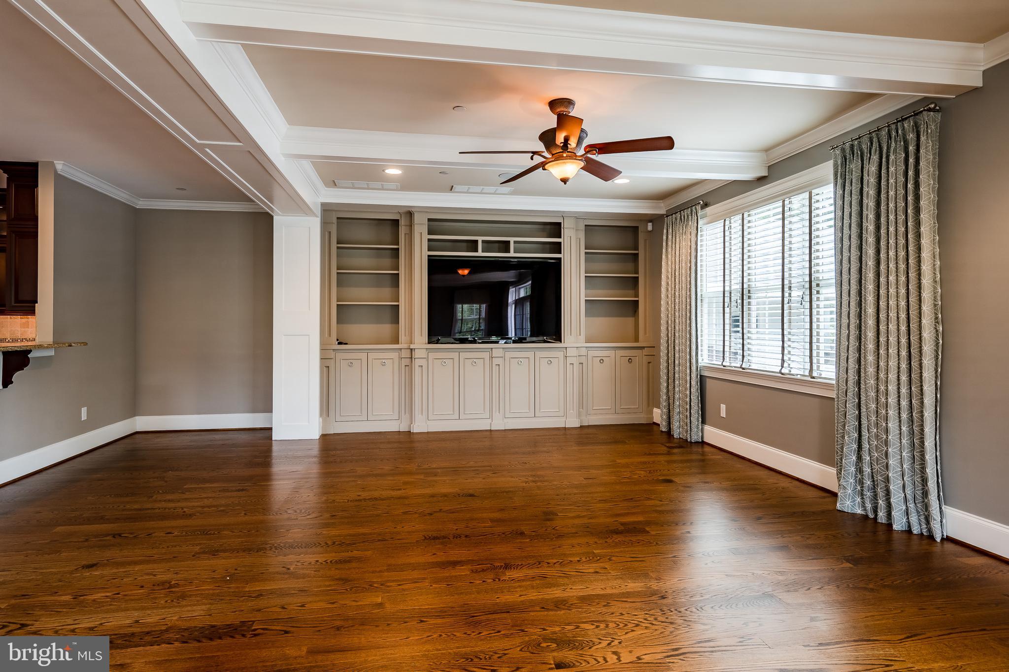 BRICK HOUSE FARM - Residential