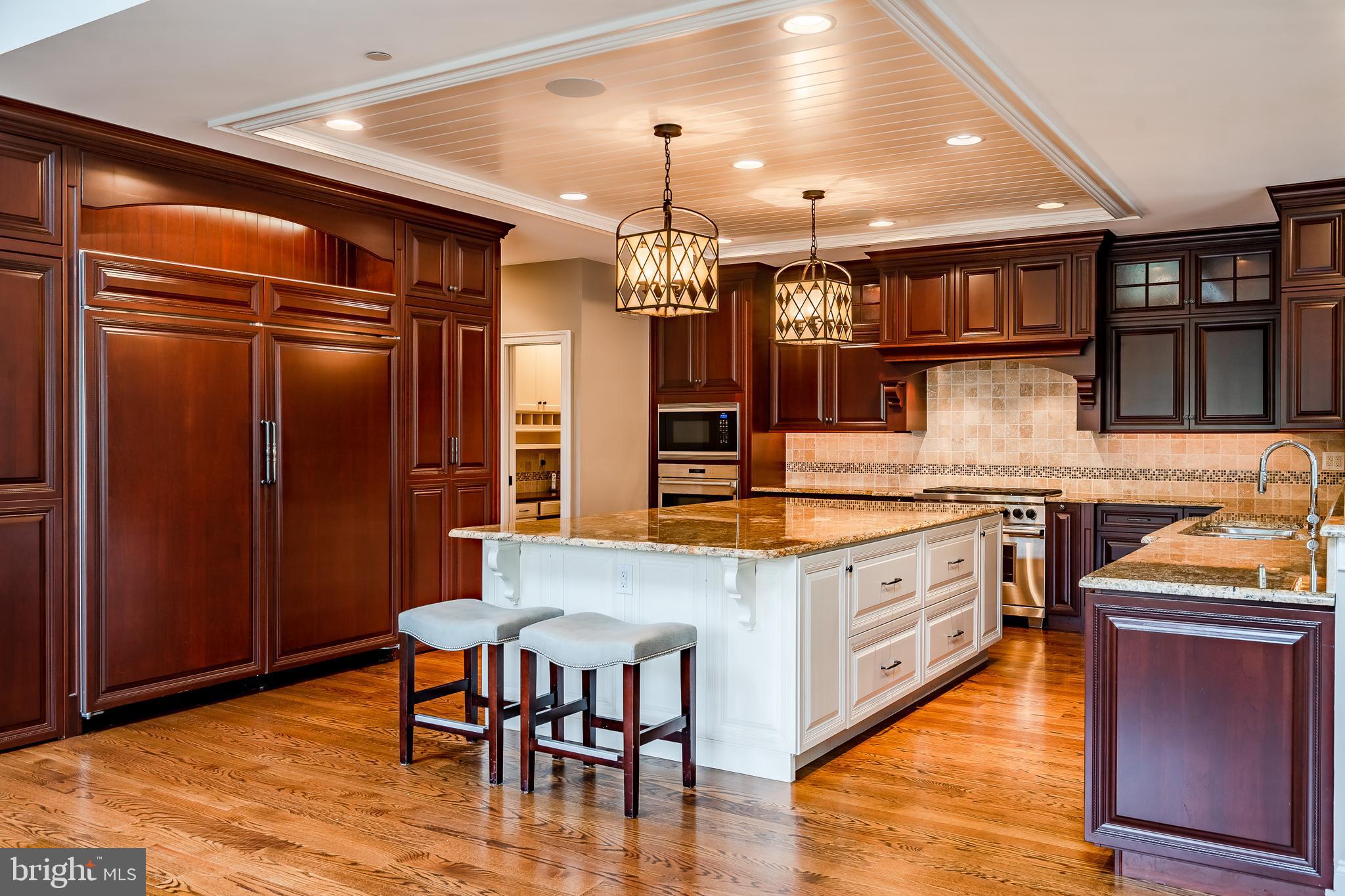 BRICK HOUSE FARM - Residential