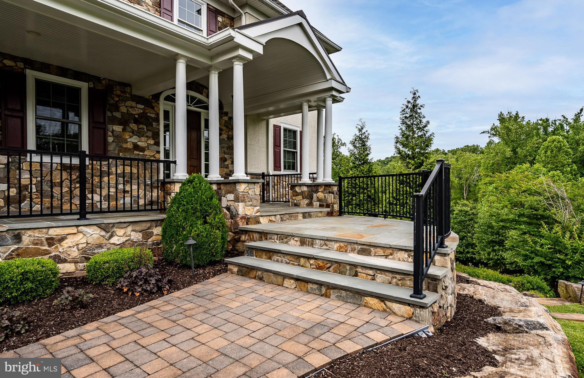 BRICK HOUSE FARM - Residential