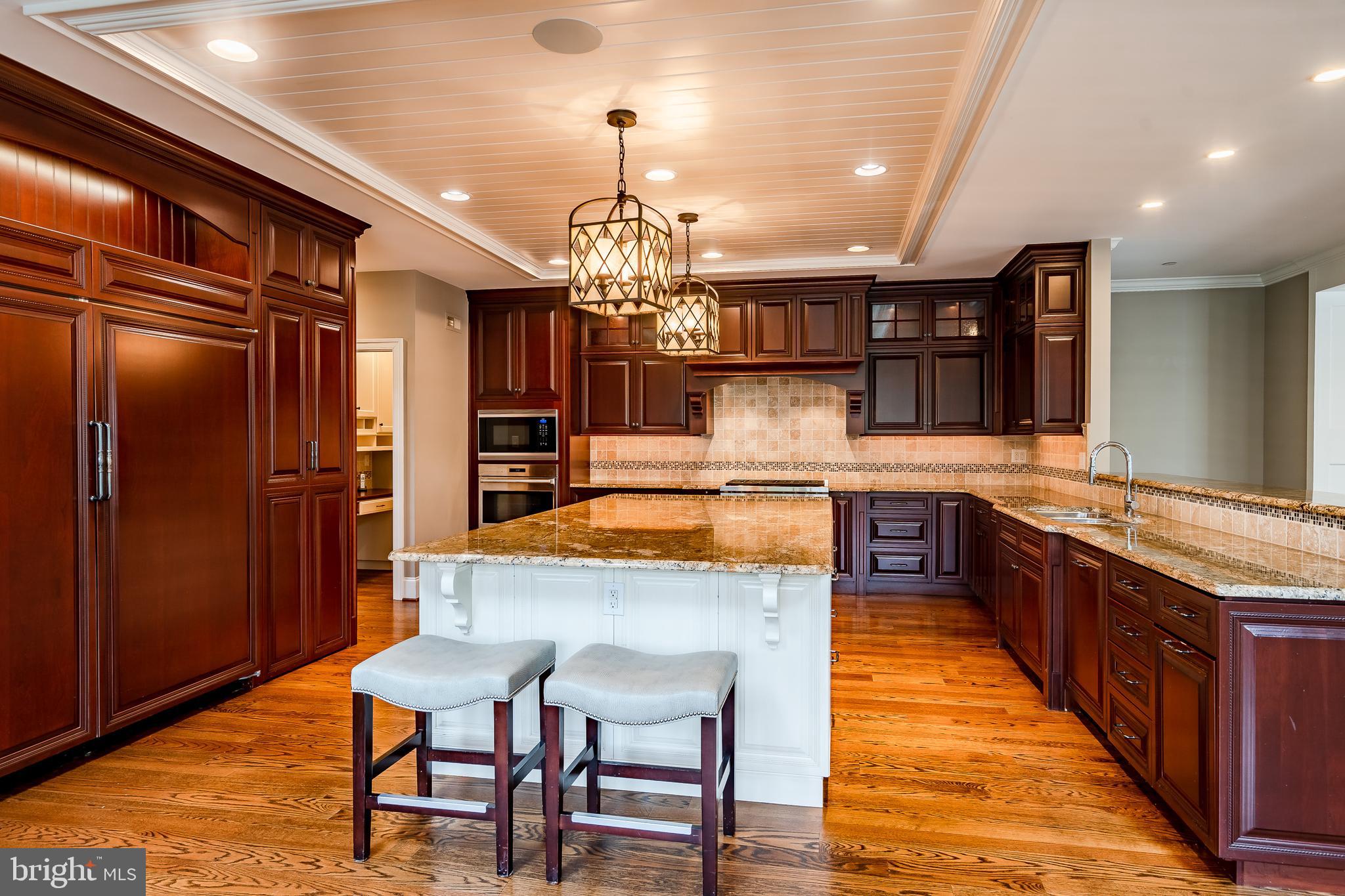 BRICK HOUSE FARM - Residential