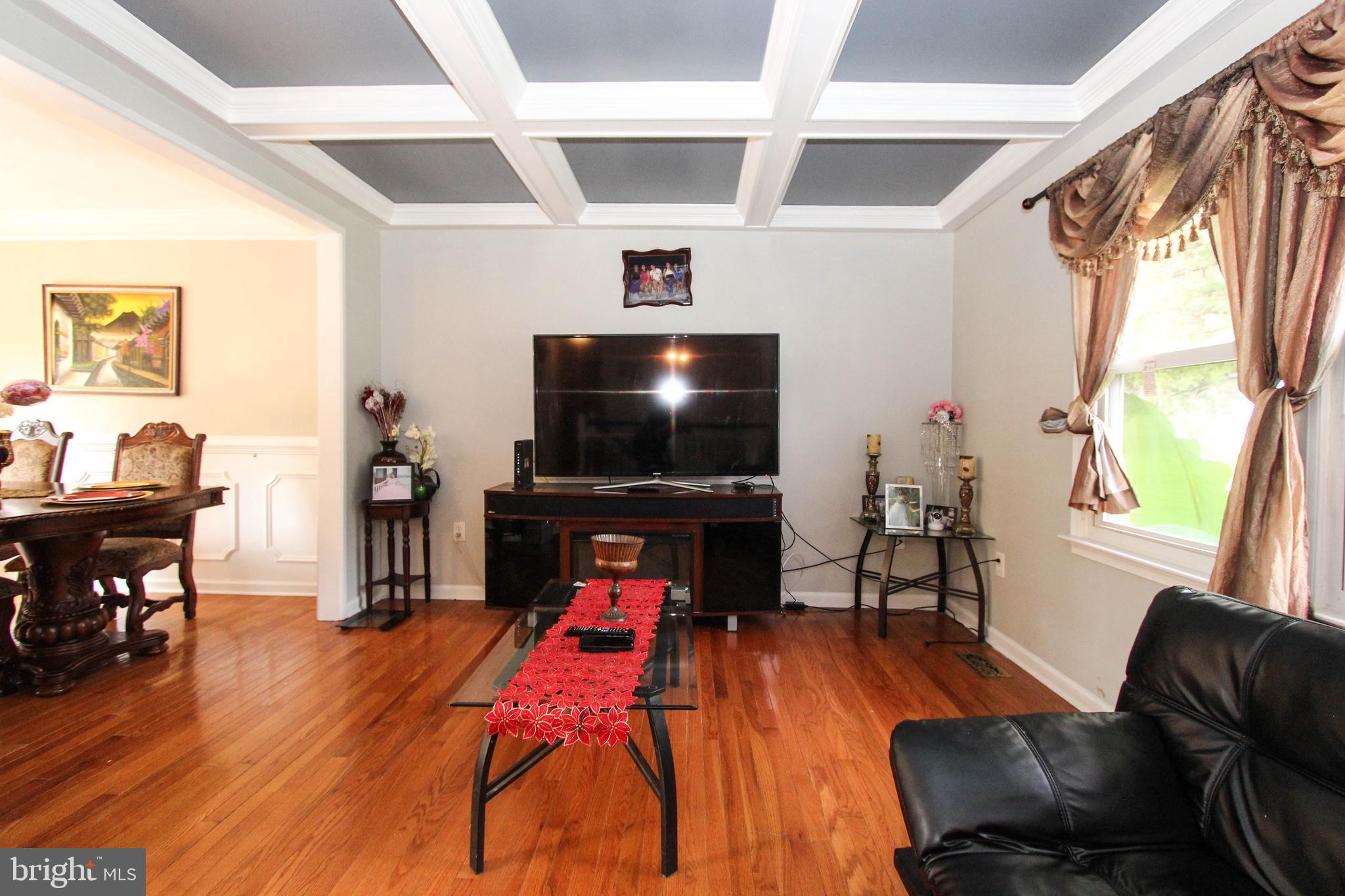 OAKRIDGE / COUNTRY RIDGE - Residential