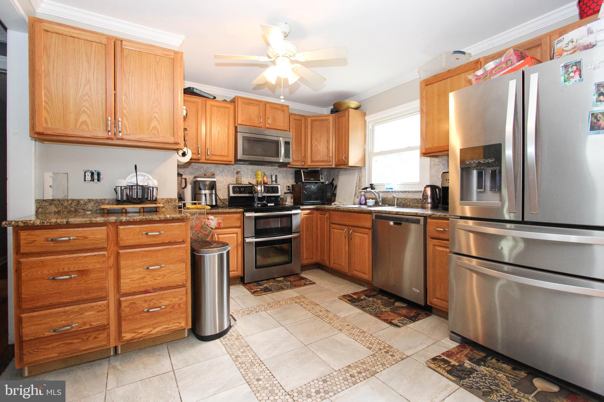 OAKRIDGE / COUNTRY RIDGE - Residential