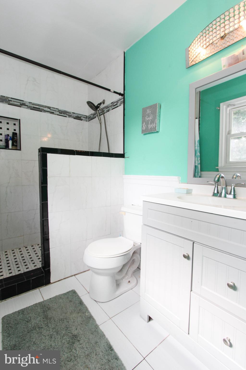 OAKRIDGE / COUNTRY RIDGE - Residential