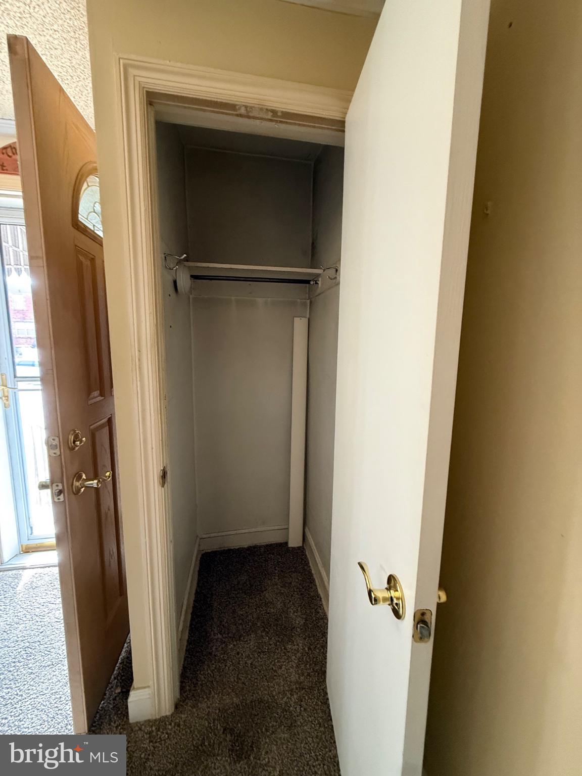 MAYFAIR - Residential