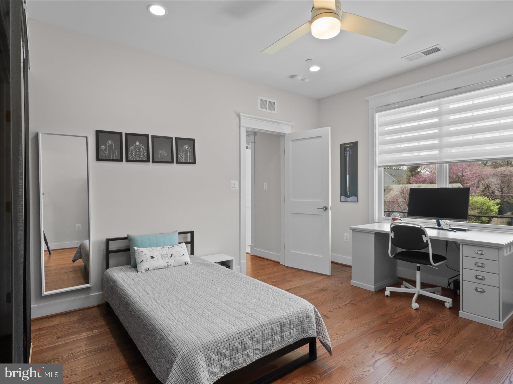 GEORGETOWN VILLAGE - Residential