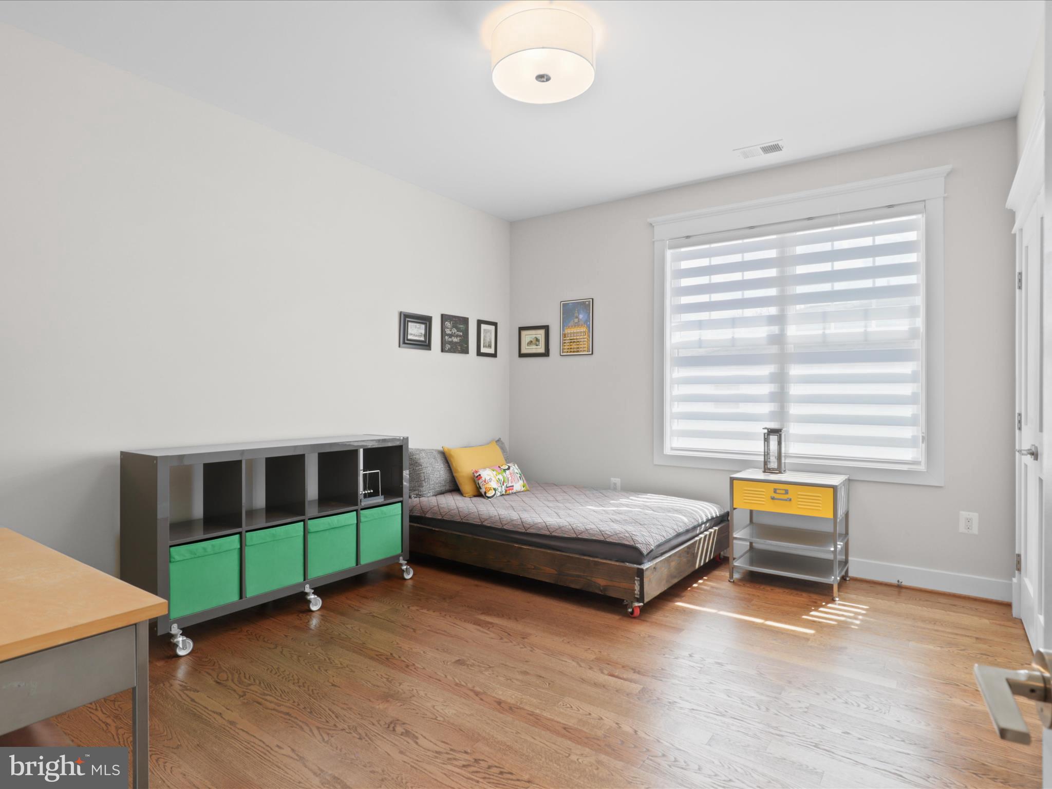 GEORGETOWN VILLAGE - Residential