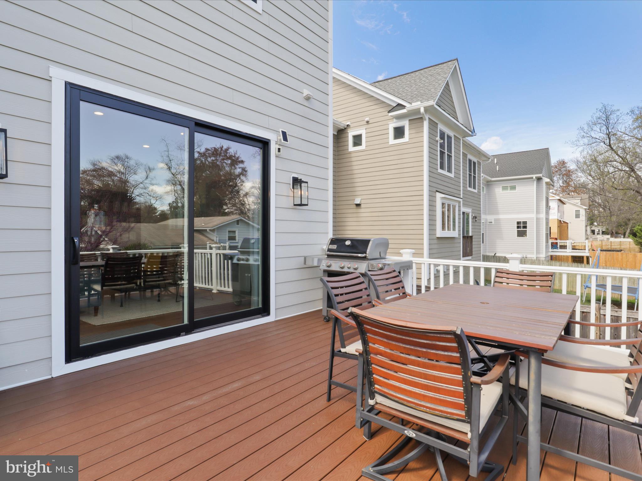 GEORGETOWN VILLAGE - Residential