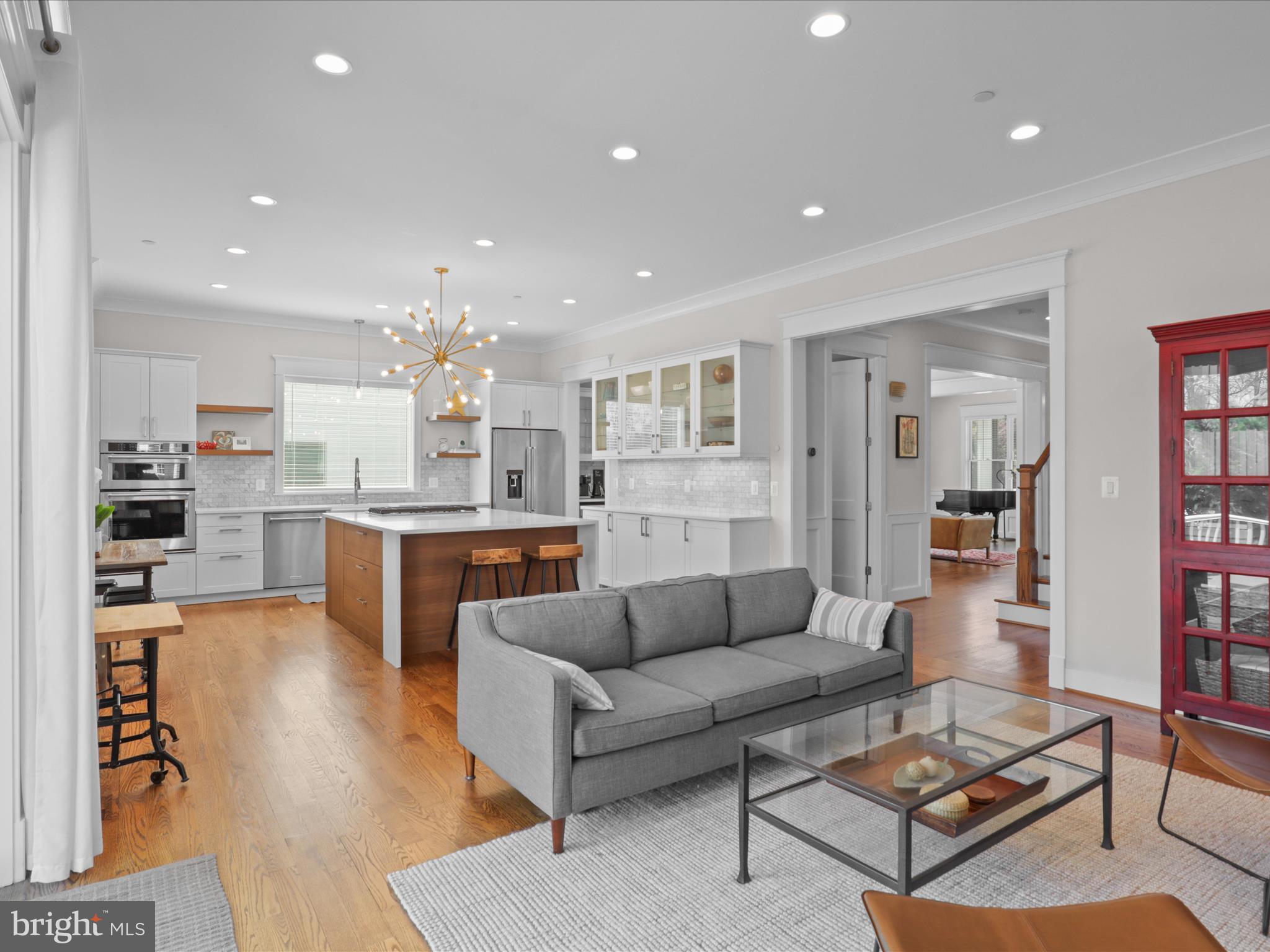 GEORGETOWN VILLAGE - Residential