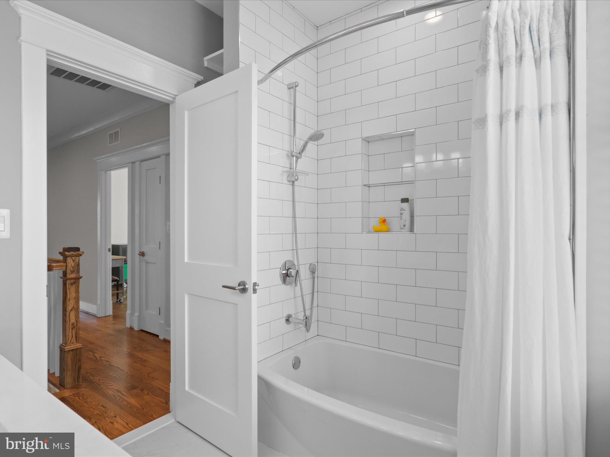 GEORGETOWN VILLAGE - Residential