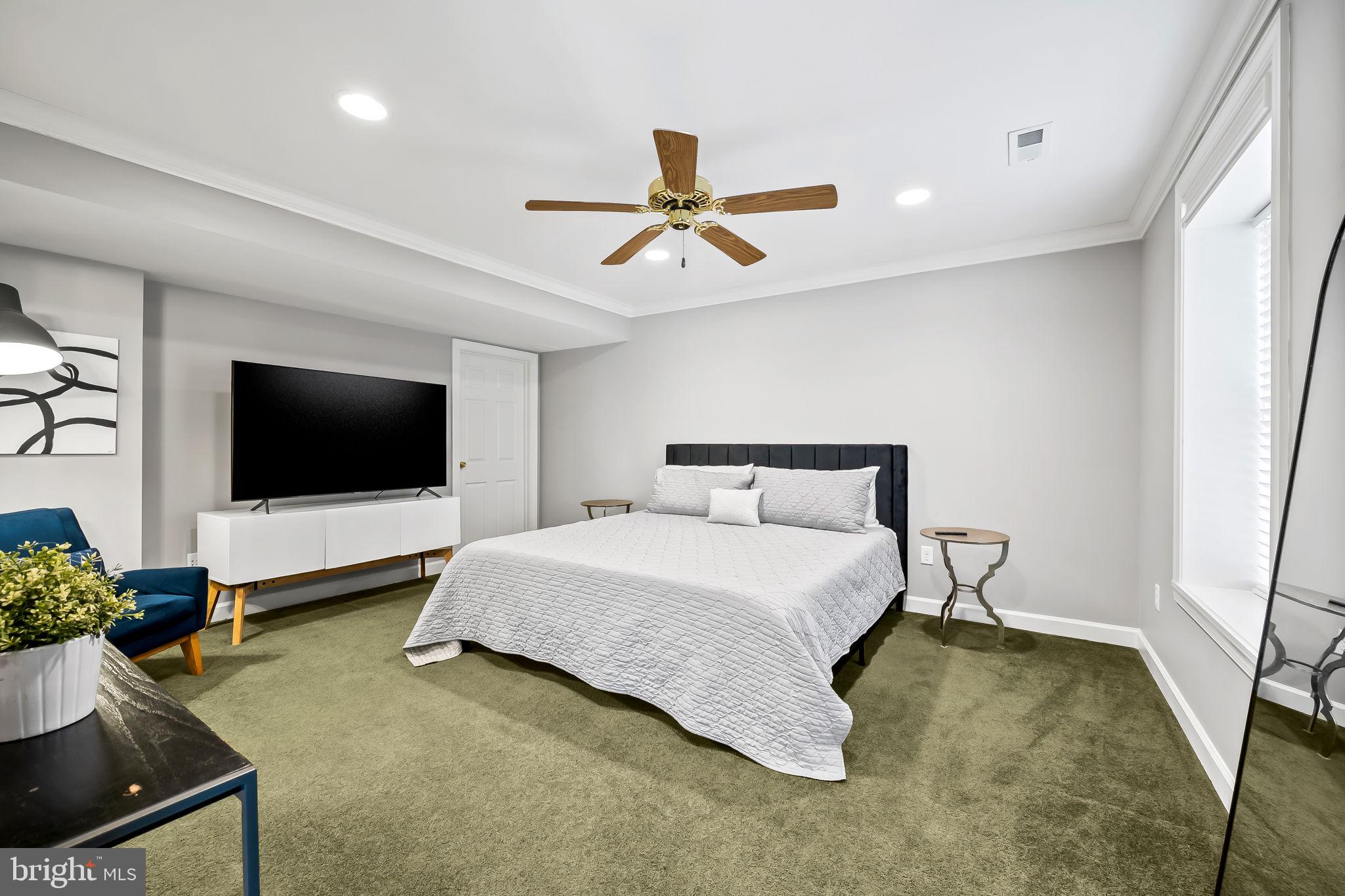 SHIPLEYS RETREAT - Residential