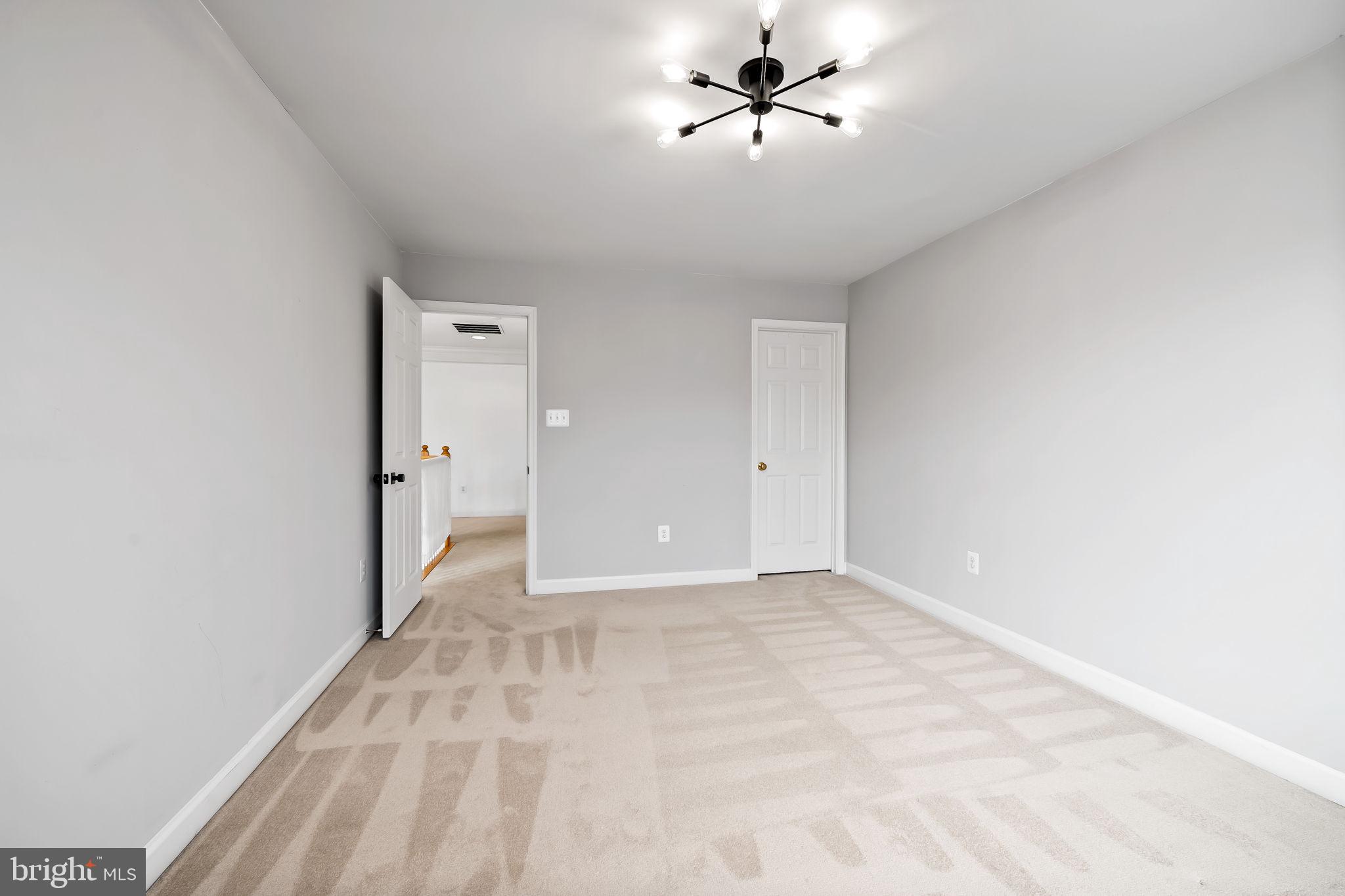 SHIPLEYS RETREAT - Residential