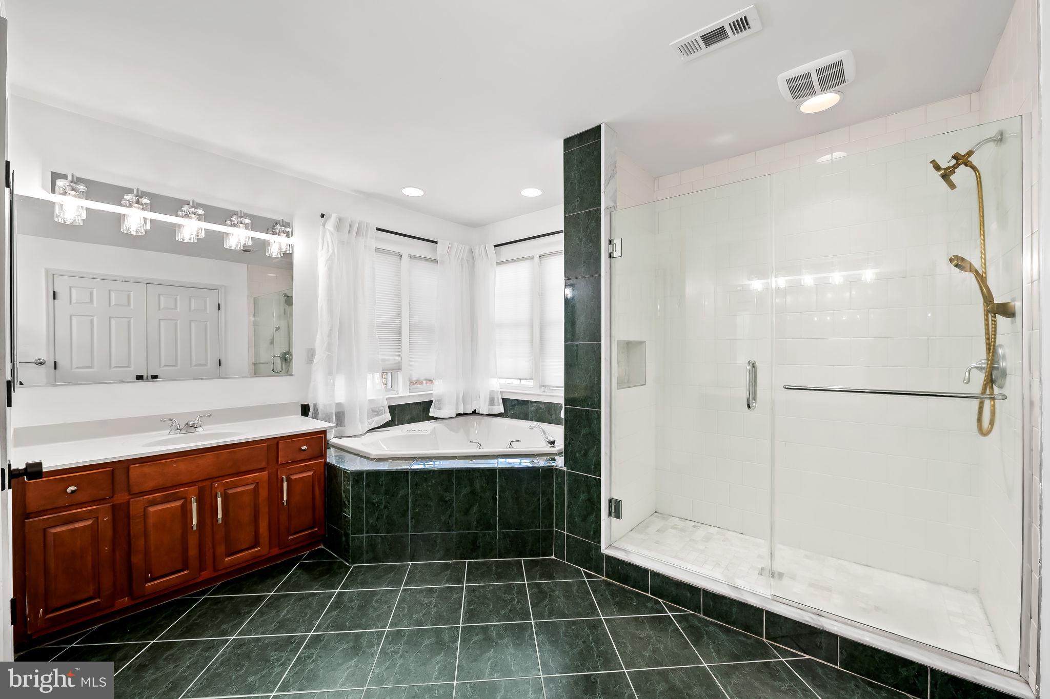 SHIPLEYS RETREAT - Residential