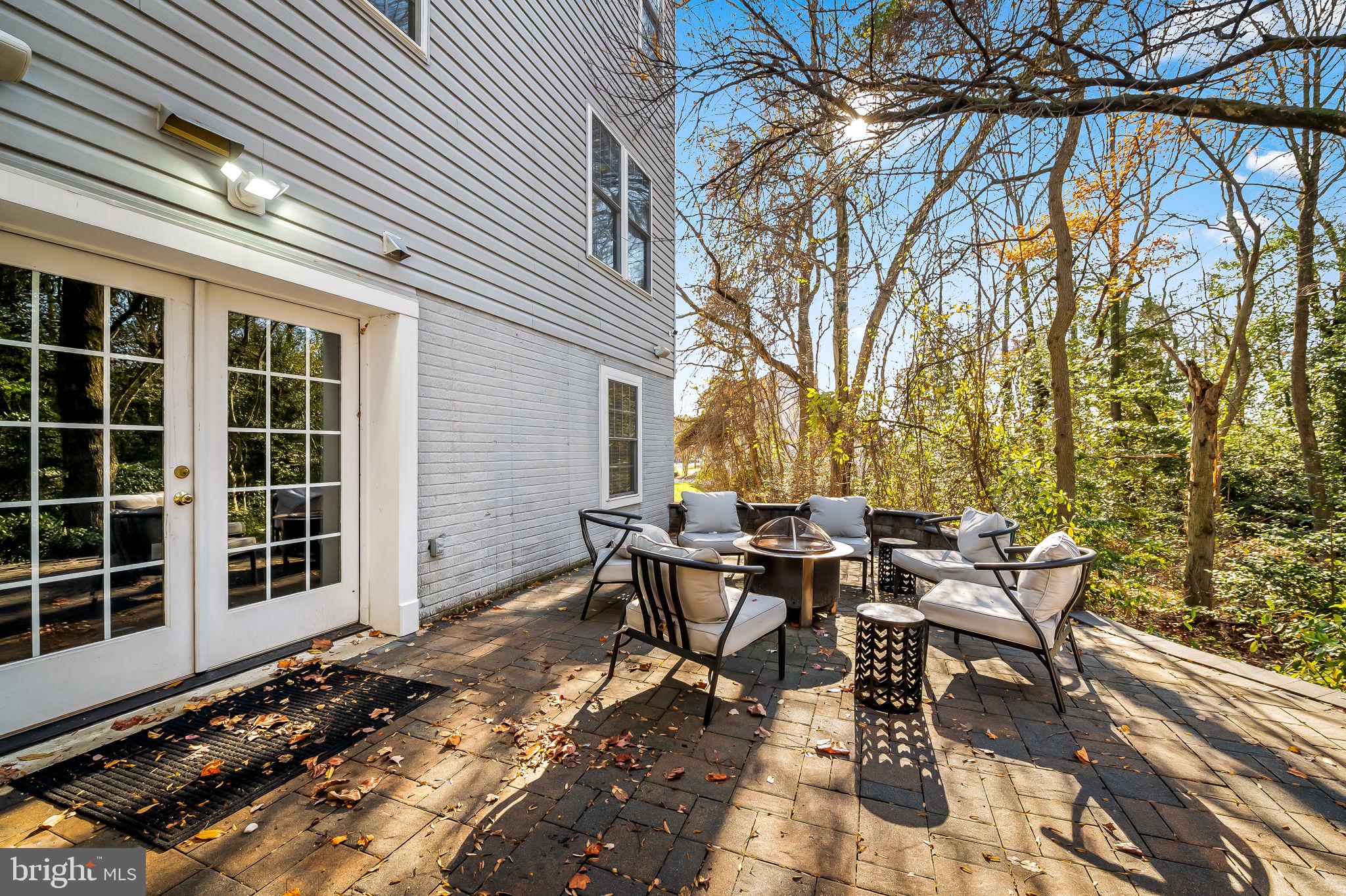 SHIPLEYS RETREAT - Residential