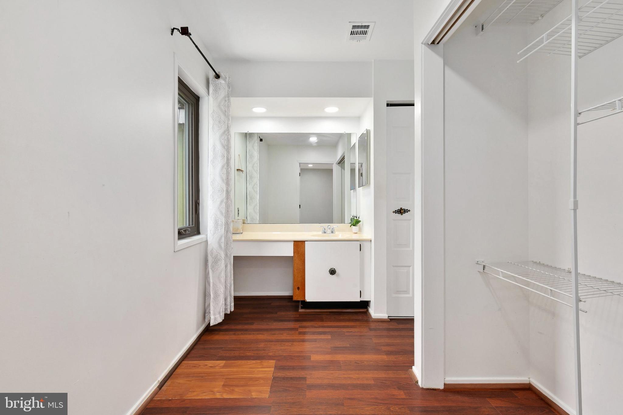 HIGHFIELD - Residential
