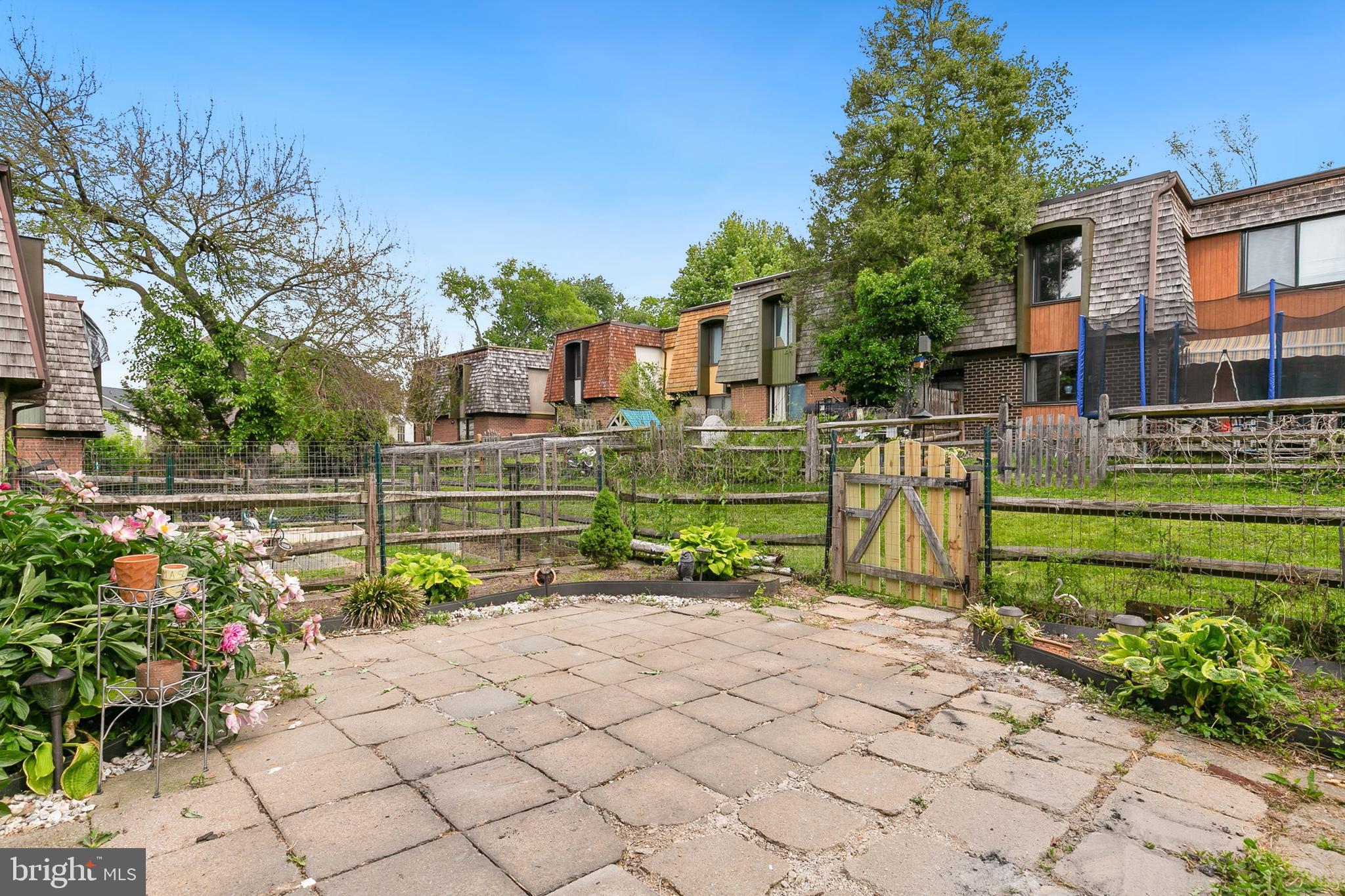 HIGHFIELD - Residential