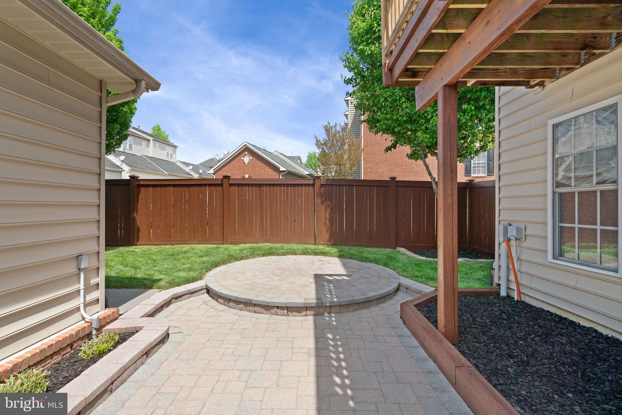 PORT POTOMAC - Residential