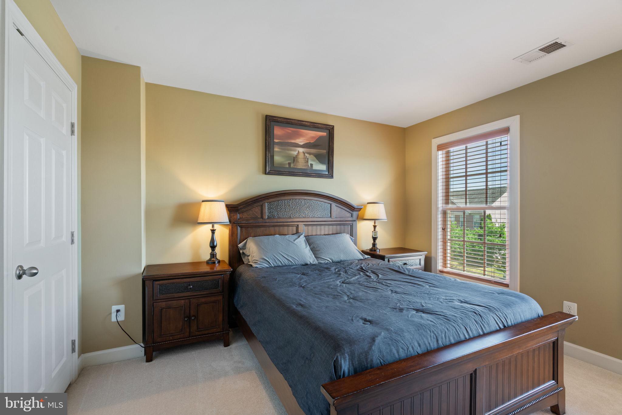 PORT POTOMAC - Residential