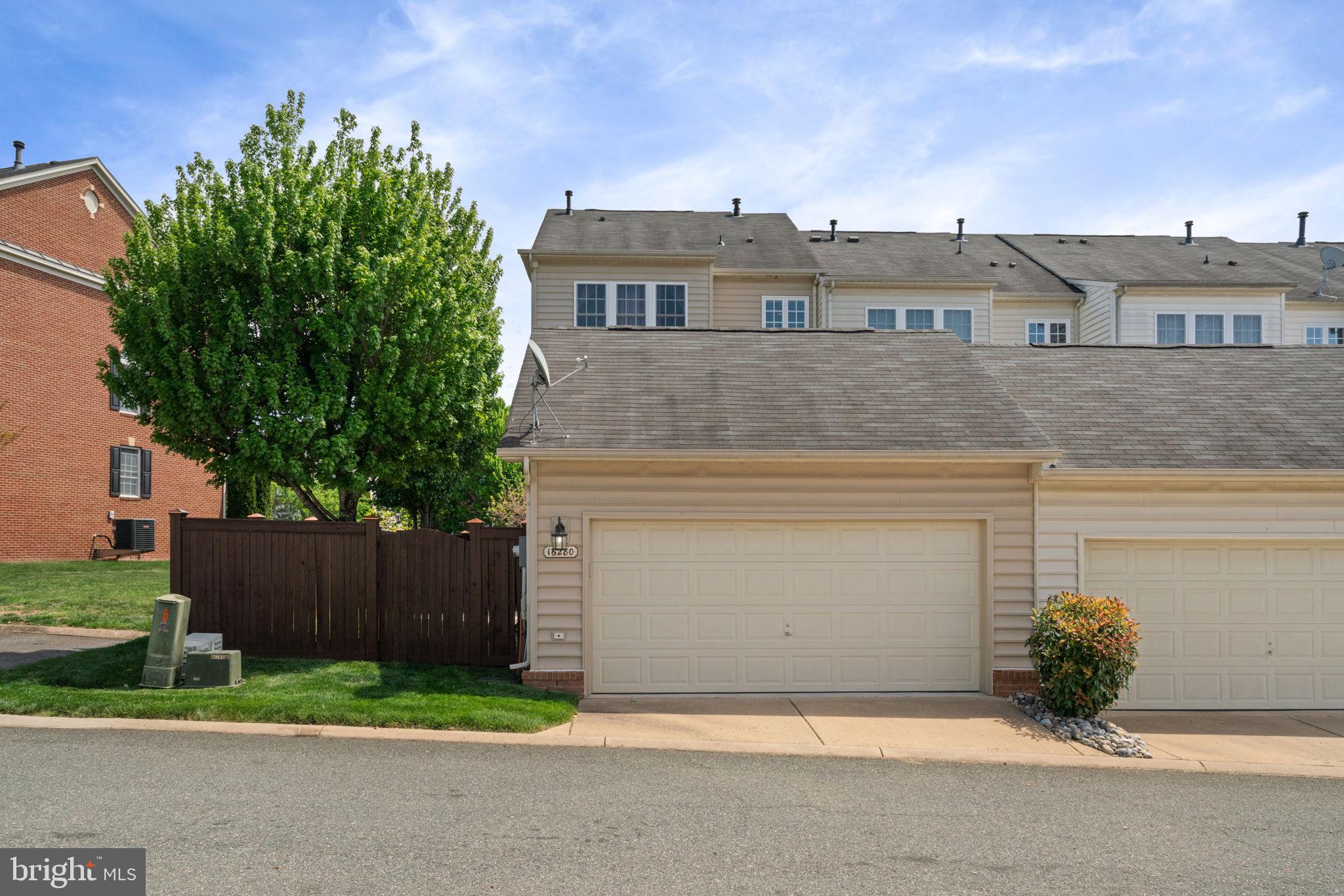 PORT POTOMAC - Residential