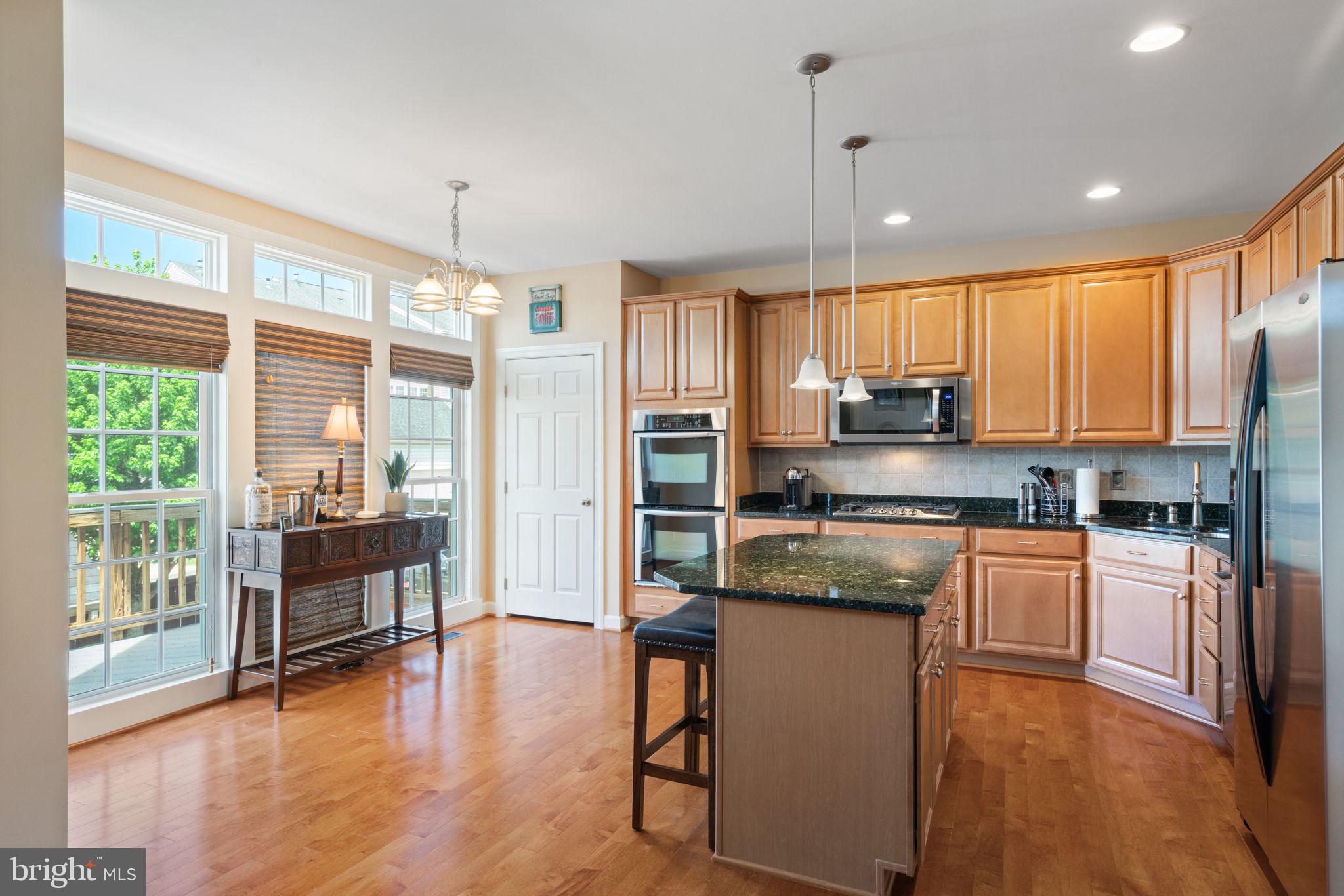 PORT POTOMAC - Residential