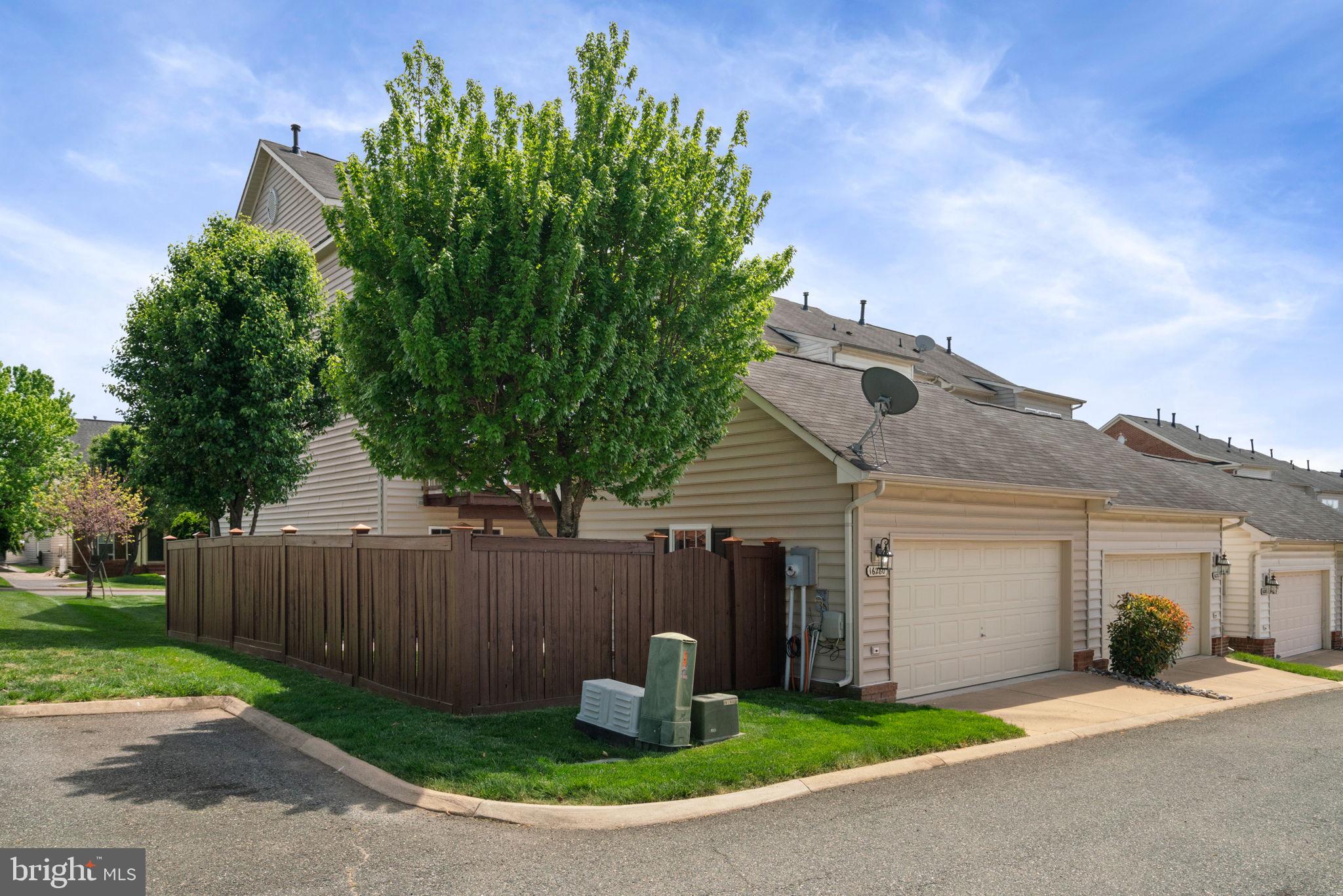 PORT POTOMAC - Residential