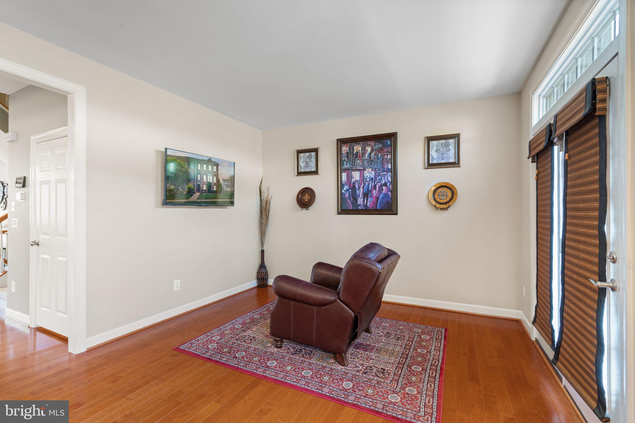 PORT POTOMAC - Residential