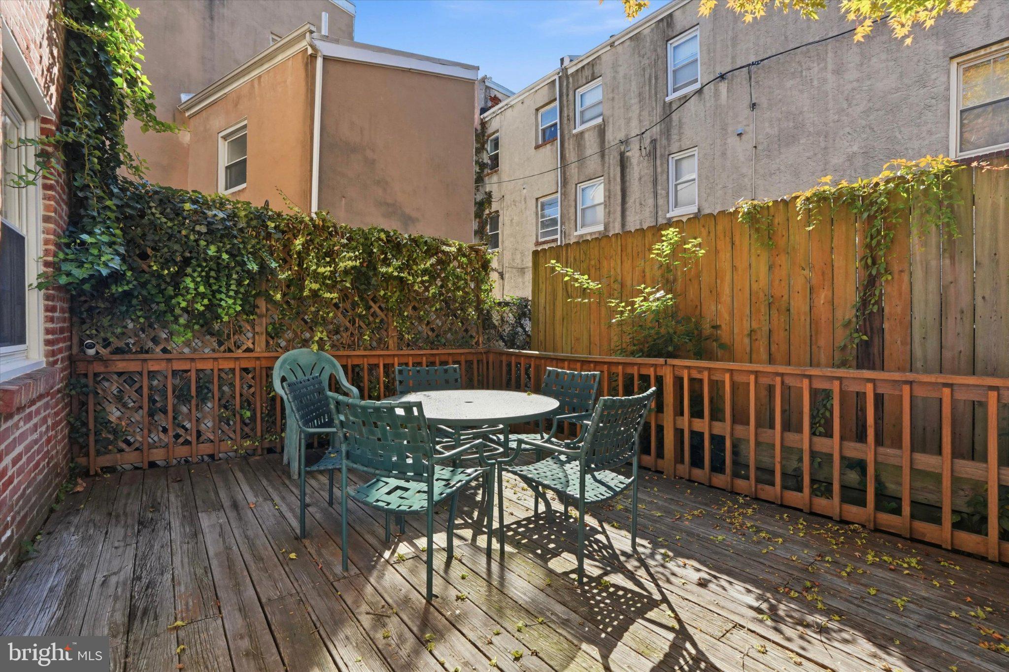 335 Rear -337 POPLAR STREET