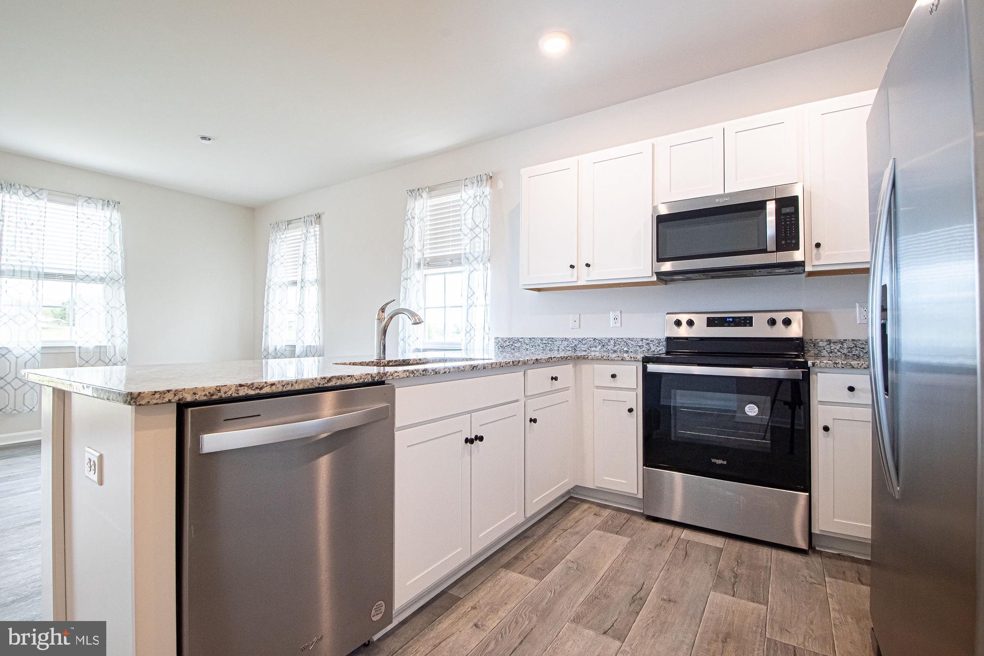 LURAY LANDING - Residential