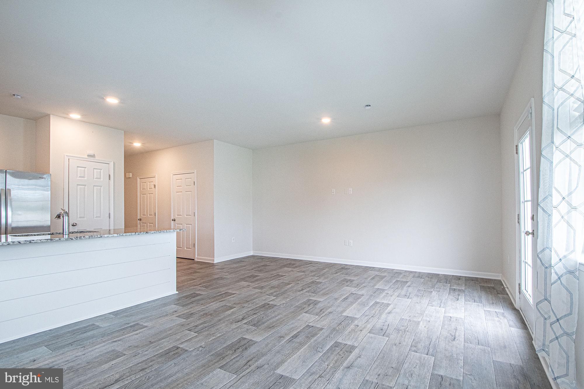 LURAY LANDING - Residential