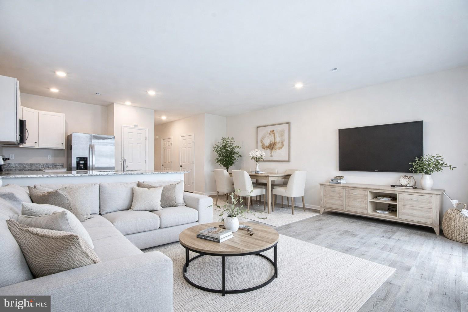 LURAY LANDING - Residential