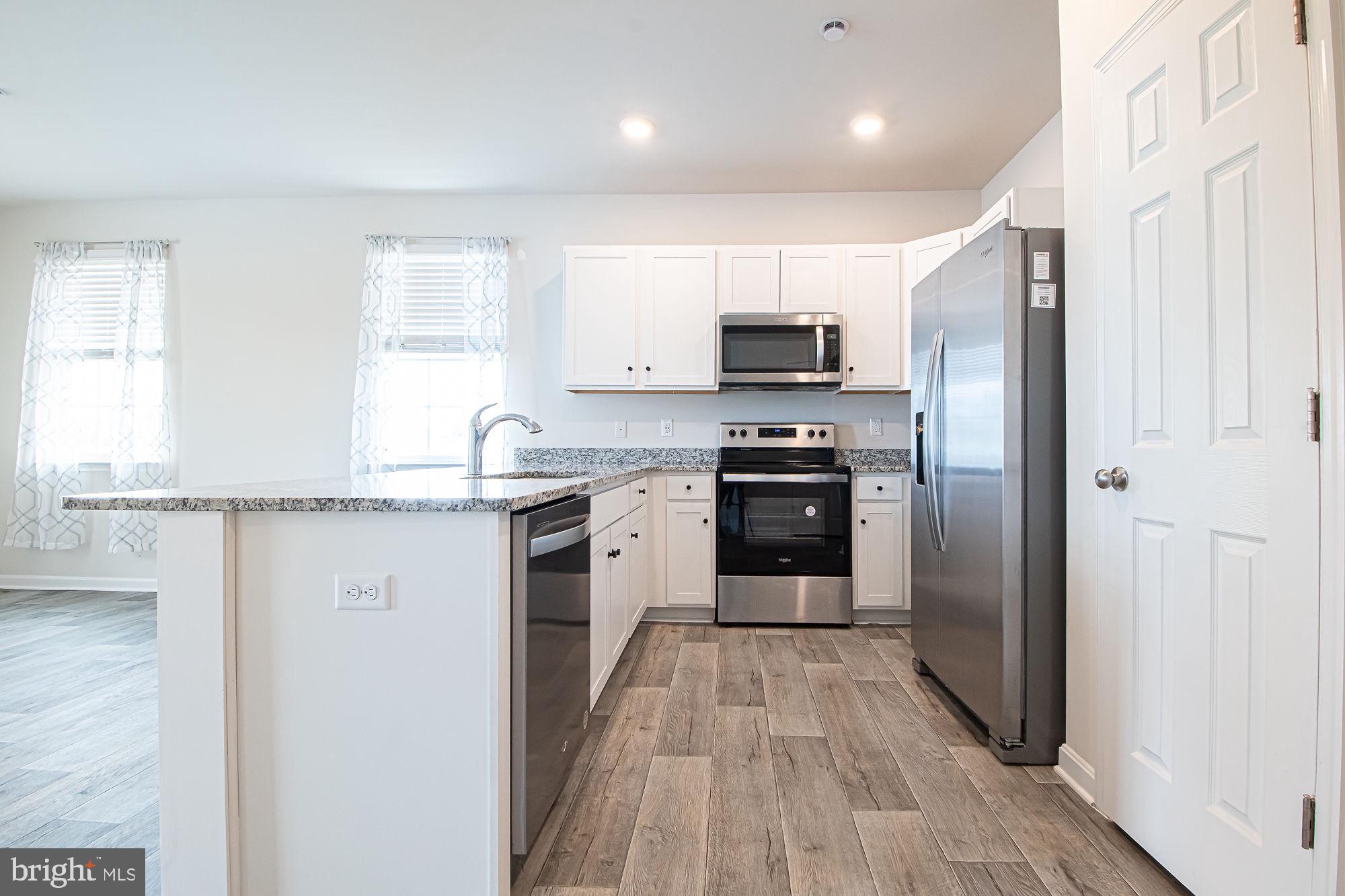 LURAY LANDING - Residential